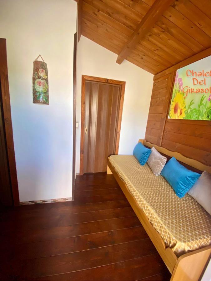 Chalet Del Girasole กัสเตลลาบาเต ภายนอก รูปภาพ